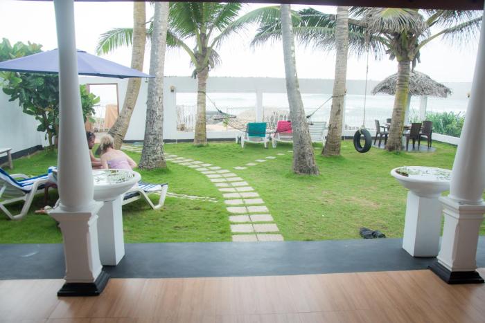 ashens beach house