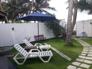 ashens beach house