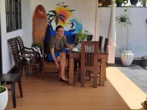 ashens beach house