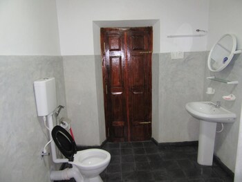 the colonial villa