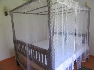 the colonial villa