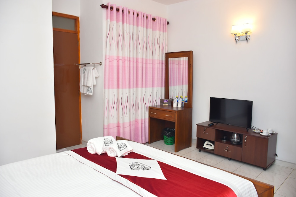 asian grand hotel