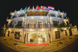 Asian Grand Hotel,Katunayake>>Gampaha,3.5 star