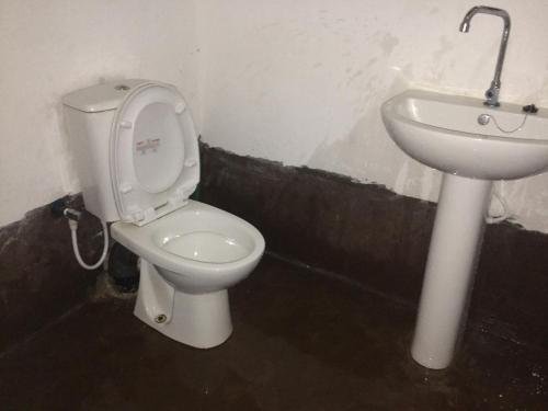 meemure isabulana resort hostel