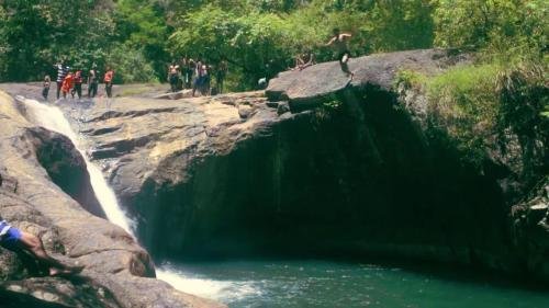 meemure isabulana resort hostel