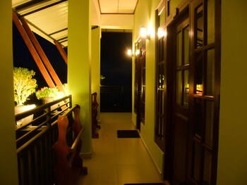 grand view guest house and restaurant