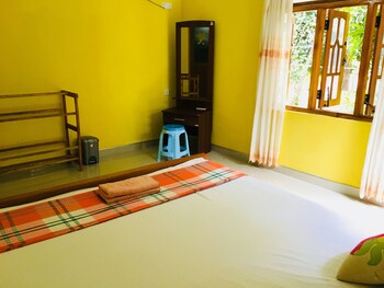 sudu neluma home stay