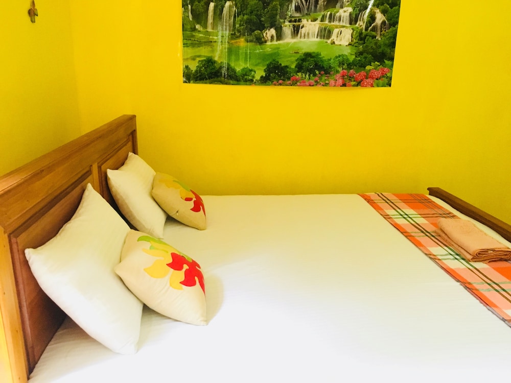 sudu neluma home stay