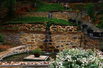 Train View Chalet,Badulla>>Ambewella,3.5 star