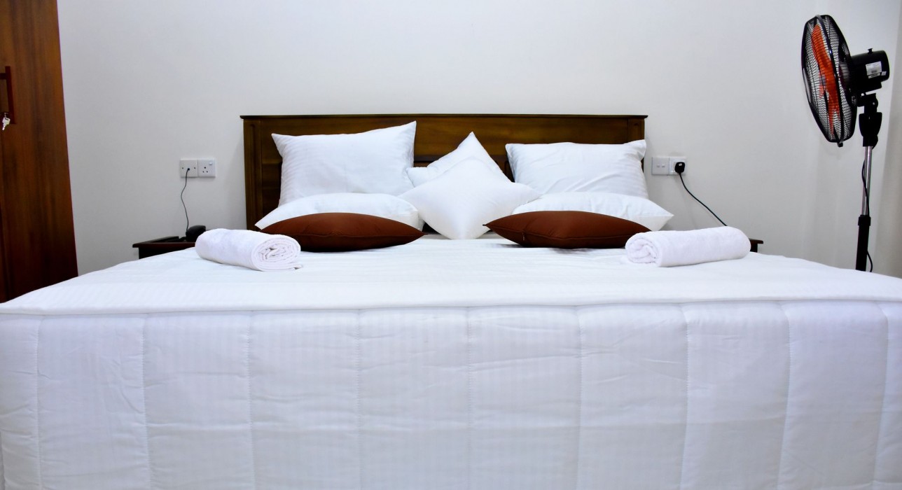 nine arch holiday resort