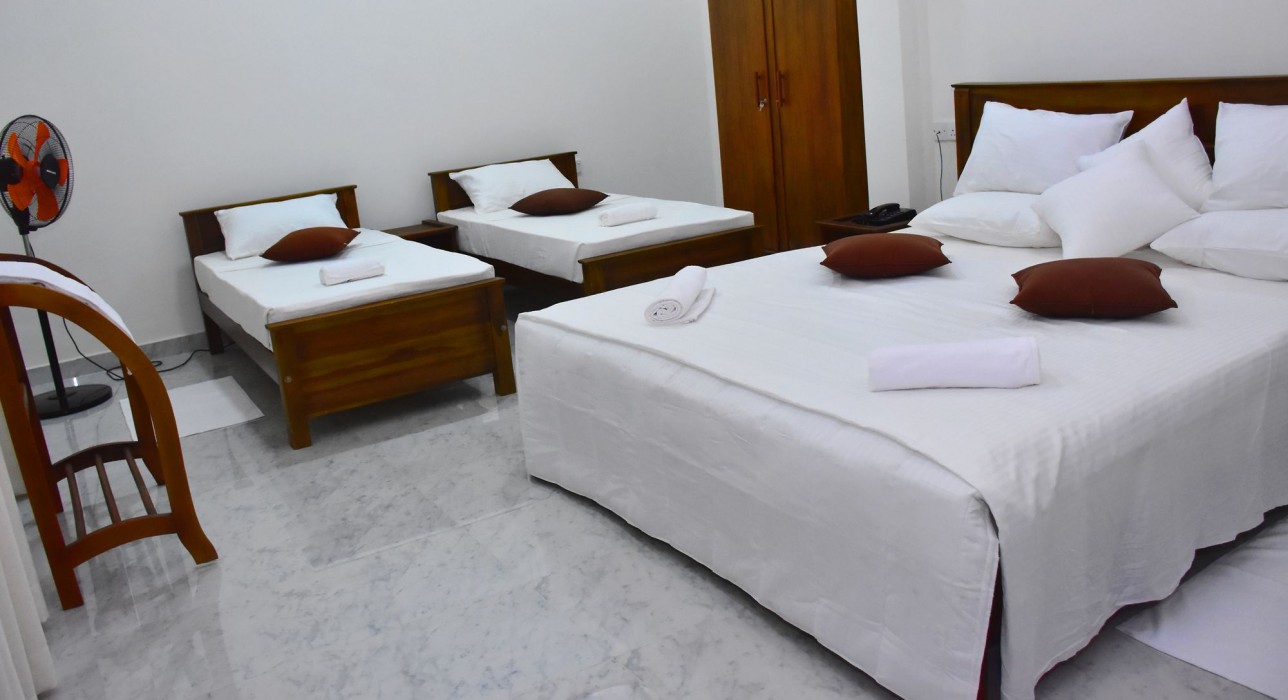 nine arch holiday resort