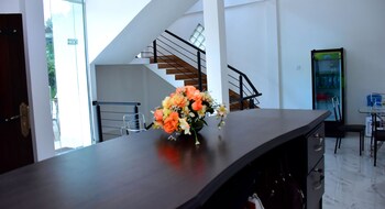 nine arch holiday resort