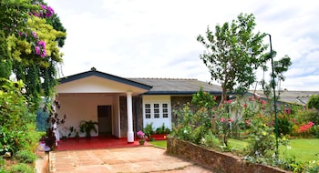 ella sisilasa holiday resort