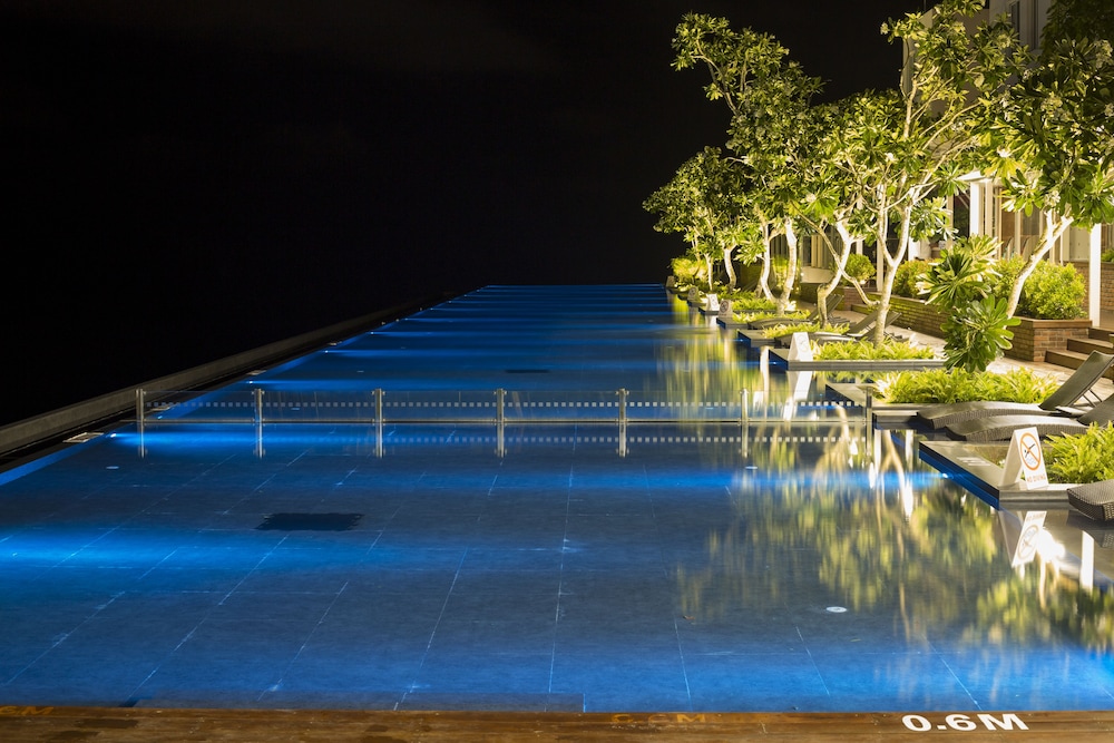 marino beach colombo