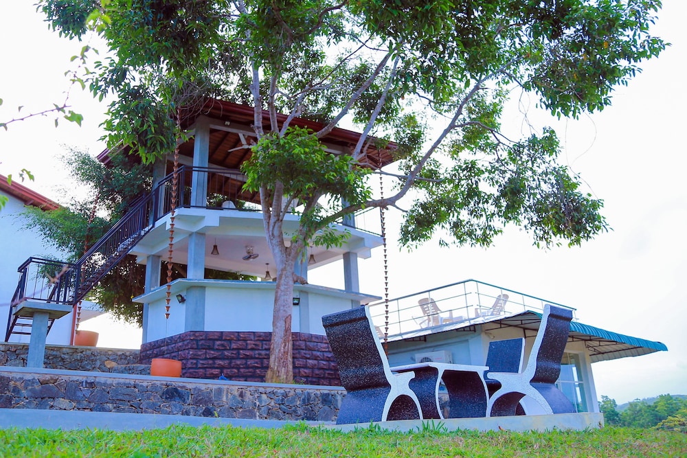 uppermost villa galle