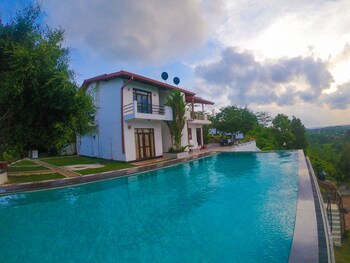 uppermost villa galle
