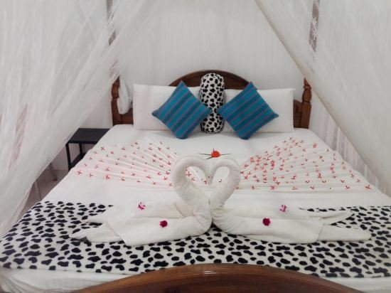 n l i guest house