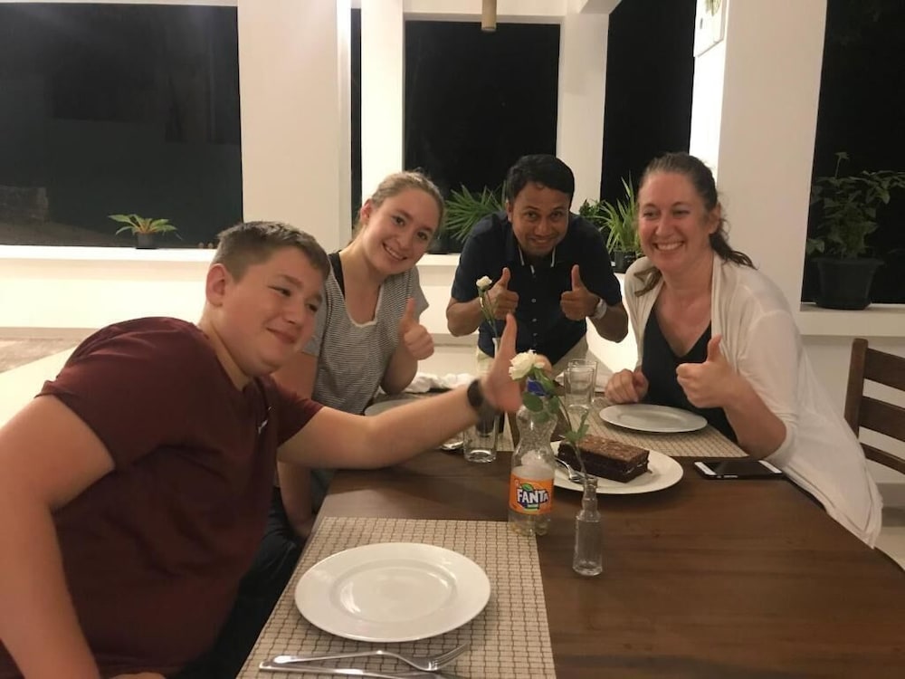 kandy rivers edge nature resort