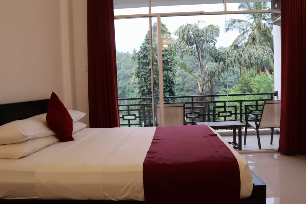 kandy rivers edge nature resort