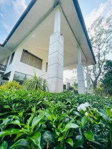 four points resort anuradhapura