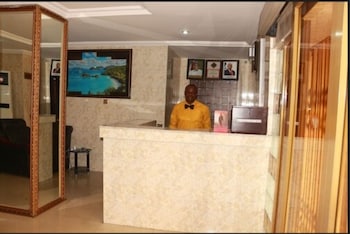 cute villa hotel and suites