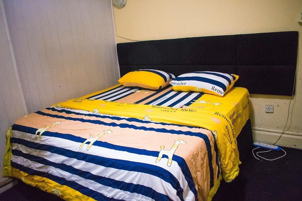 whitehouse exclusive guest house