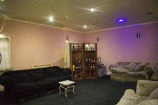 whitehouse exclusive guest house