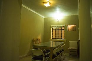 whitehouse exclusive guest house