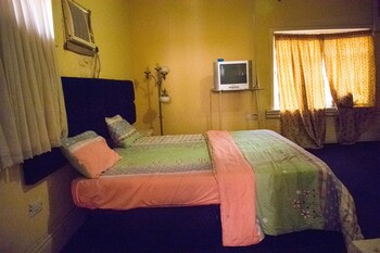 whitehouse exclusive guest house