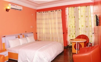 resdon hotel and suites