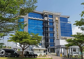 the envoy hotel