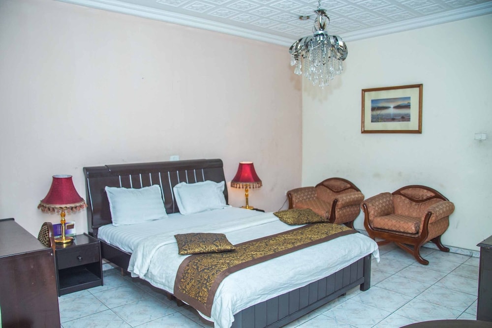 muriela hotels