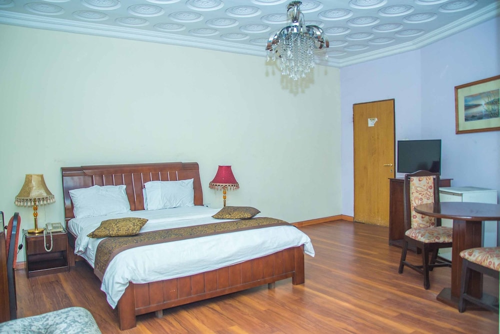 muriela hotels