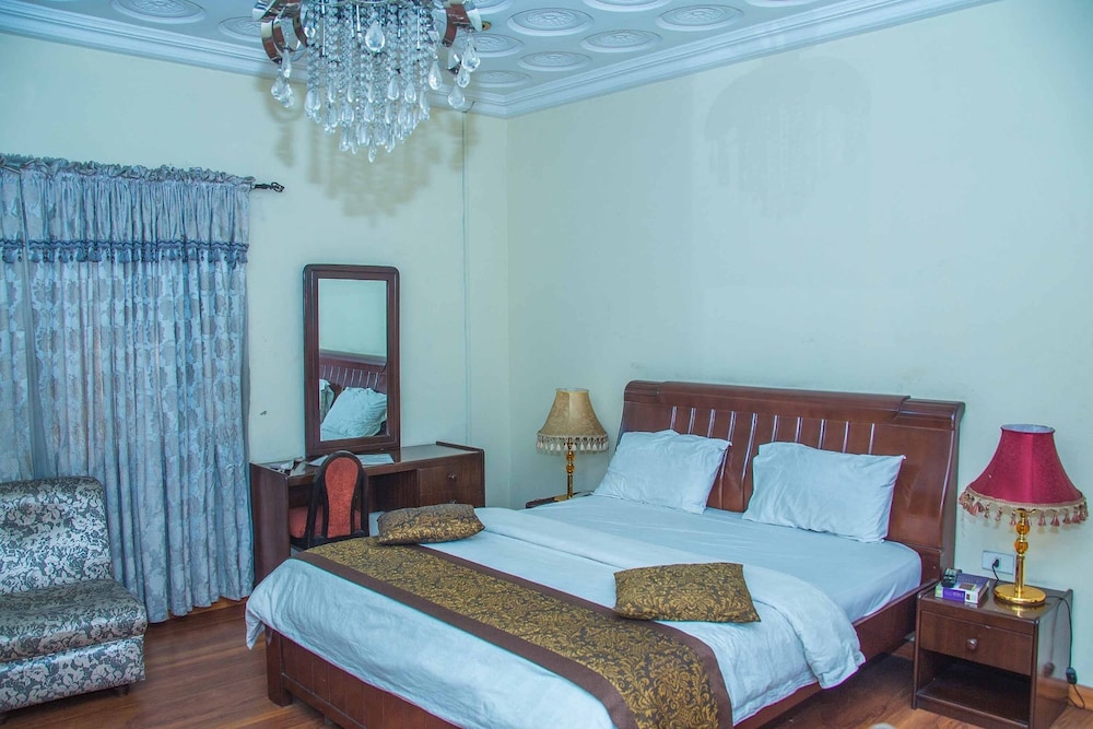muriela hotels