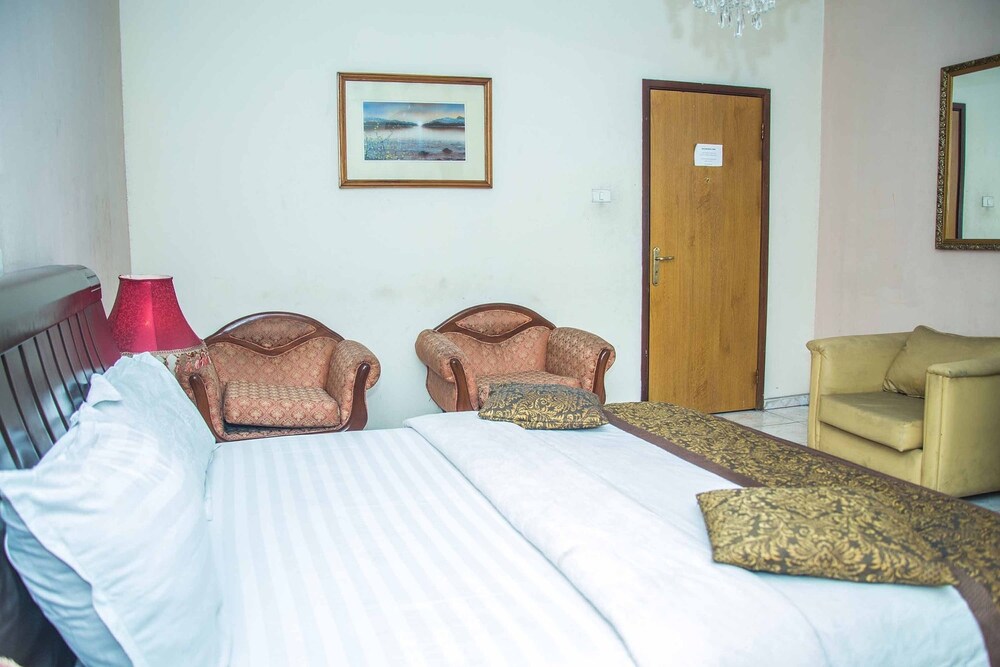 muriela hotels