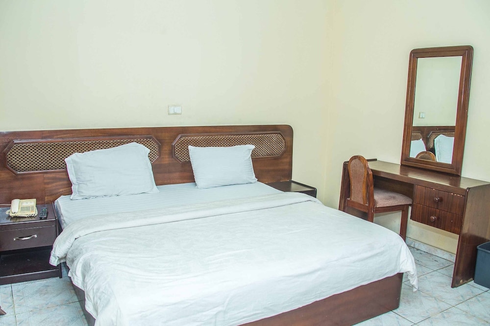 muriela hotels