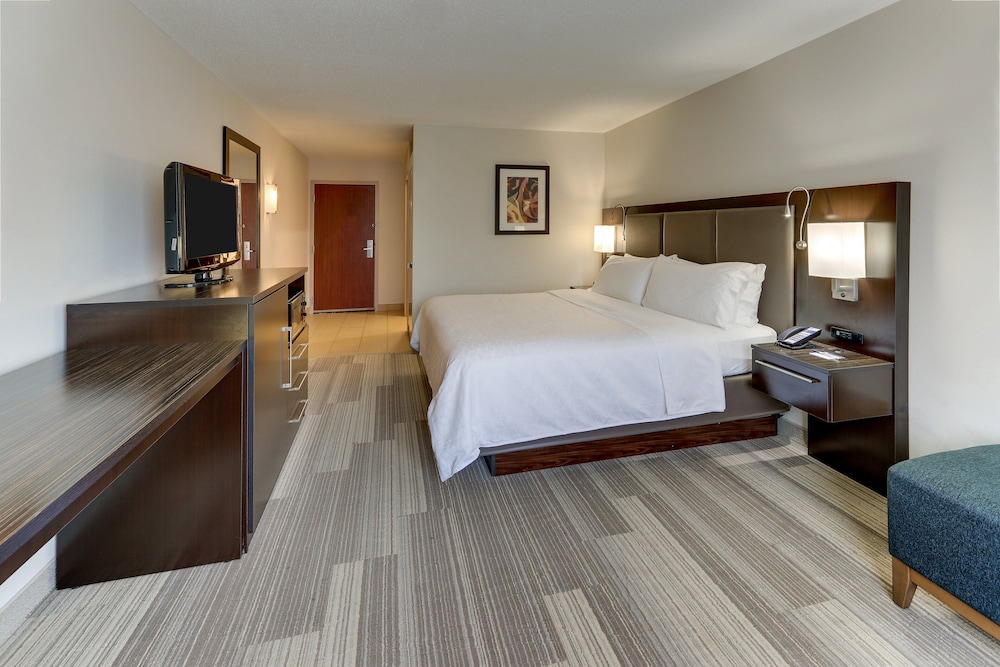 holiday inn express hotel and suites dayton centerville by ihg