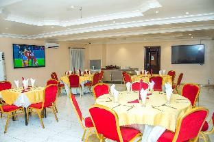 royal crest hotel and suites