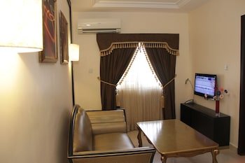 calabar harbour resort spa