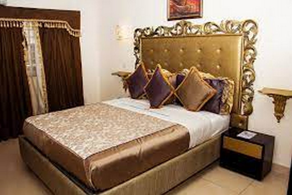 calabar harbour resort spa