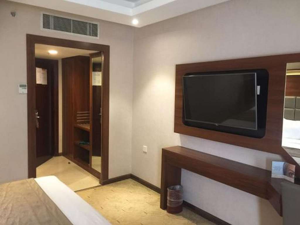 golden tulip al khobar