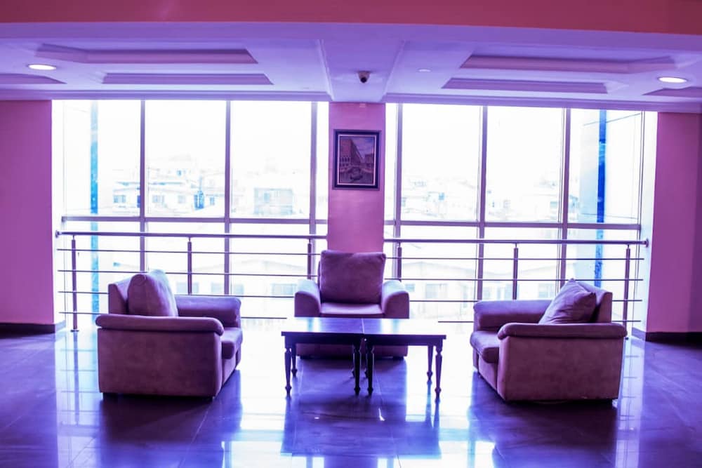 nandas hotel