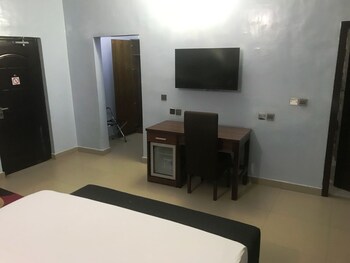 nandas hotel