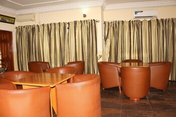 xcape hotels and suites ltd