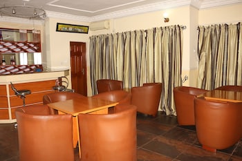 xcape hotels and suites ltd