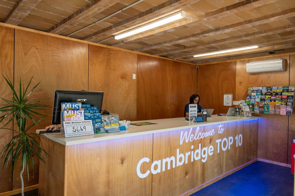 cambridge top 10 holiday park campsite