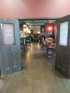 horse and jockey inn