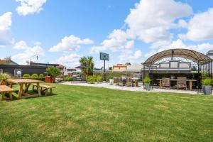 Te Aroha Motel,Matamata-Piako>>Katikati,2.5 star