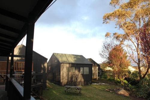 hugo and carters backpackers and motel
