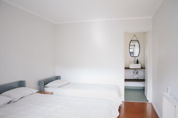 hugo and carters backpackers and motel